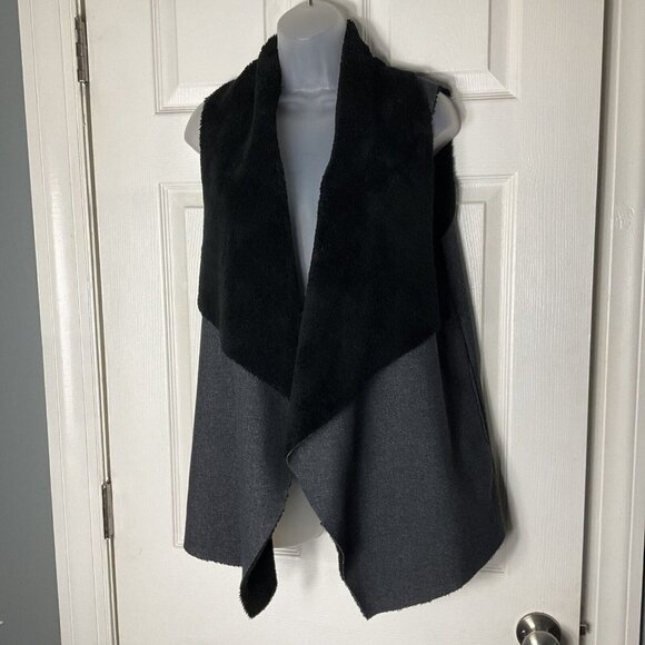 Splendid Xs Sherpa Lined Vest X - Small Gray Black Goth Preppy - Picture 1 of 13
